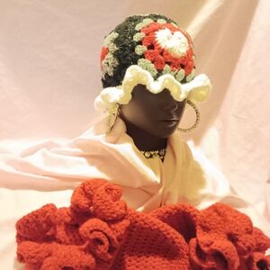 Elegant Crochet Hat with Floral Design